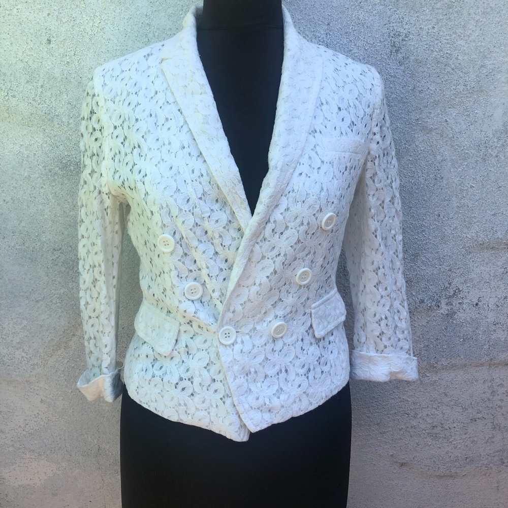 Forever 21 white lace crochet blazer